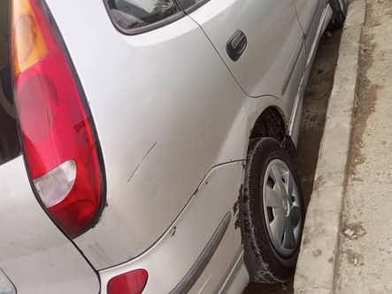 نيسان الميرا تينو 2003