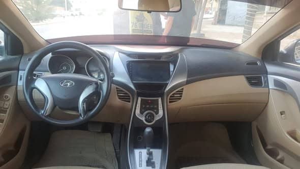 هيونداي ألنترا 2012
