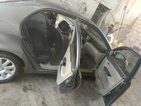 جيلي ام كرند 2010