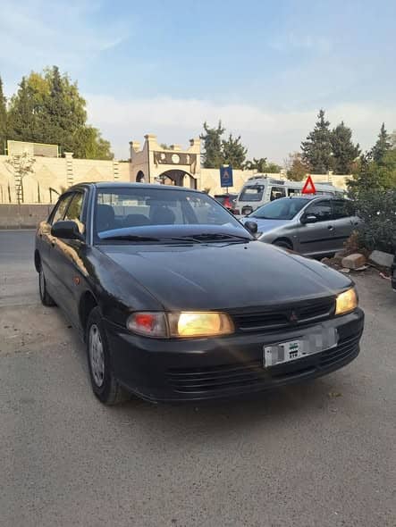 ميتسوبيشي لانسر 1993