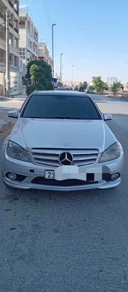 مرسيدس C220 2010