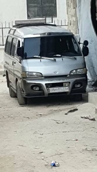 هيونداي H-1 2001