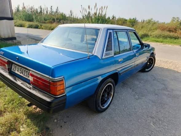 مازدا 929 1983