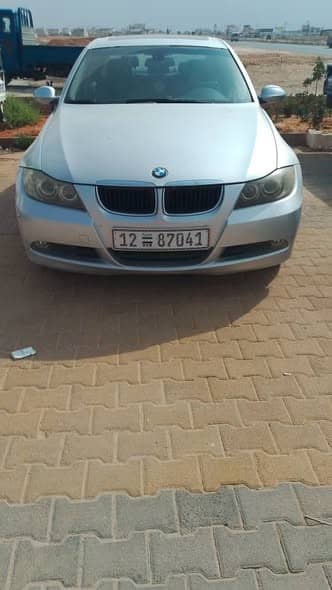 بي ام دبليو 320i 2005