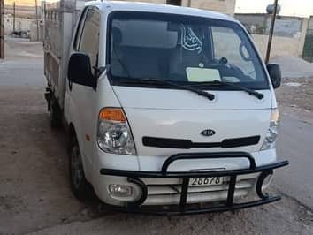 كيا K2700 2011