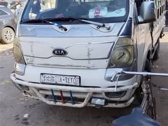 كيا K2700 2005