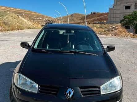 رينو ميغان 2004