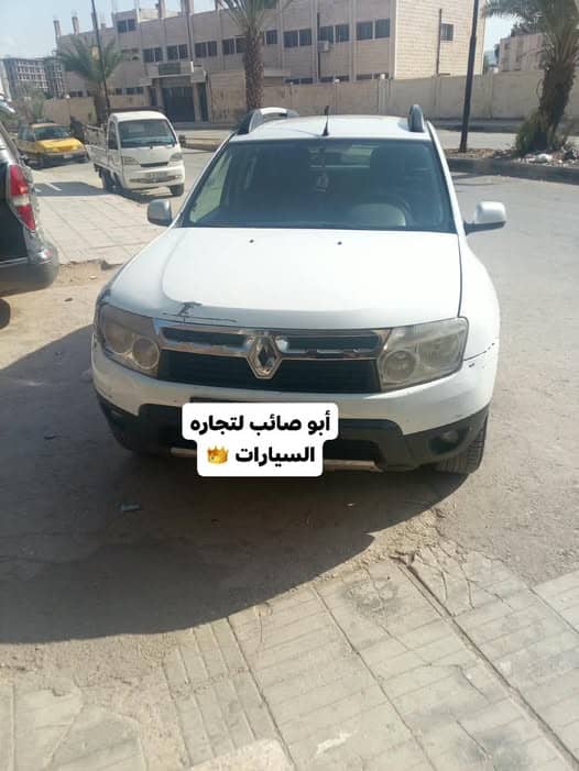 رينو داستر 2011
