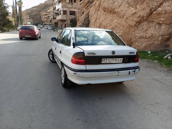 أوبل استرا 1997