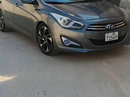 هيونداي اي 40 2012