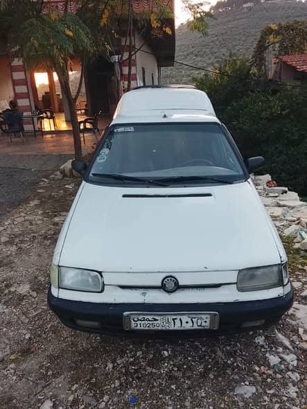 سكودا Pickup 1998