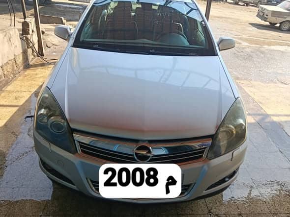 أوبل أسترا 2008