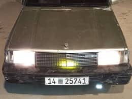 مازدا 929 1983