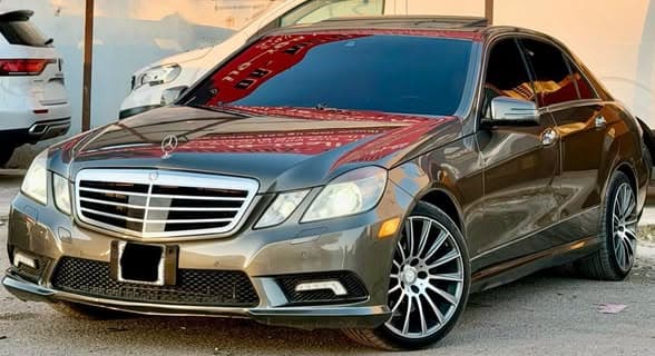 مرسيدس E550 2011