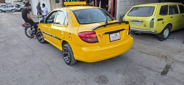 كيا ريو 2003
