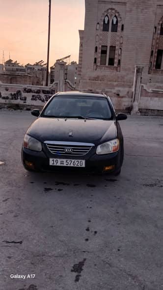 كيا سيراتو 2008