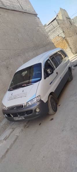 هيونداي H-1 2003