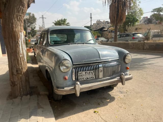 سيمكا أروند 1966 كلاسيكية بحالة مميزة