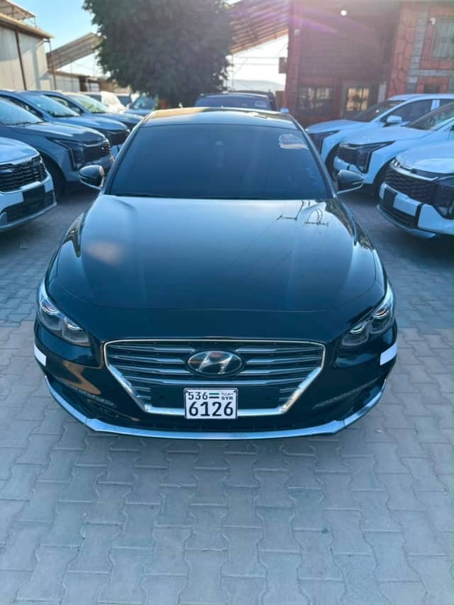 هيونداي أزيرا 2018 بحالة ممتازة