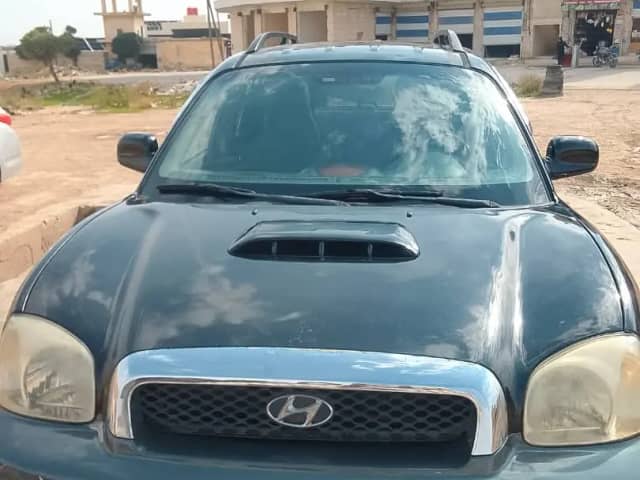 هيونداي سانتا في 2003 - سيارة دفع رباعي عملية