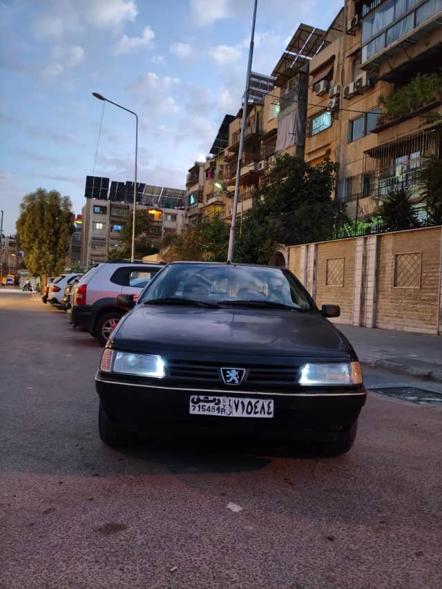 بيجو 405 GLX إيراني شد أمامي 2008/2010.