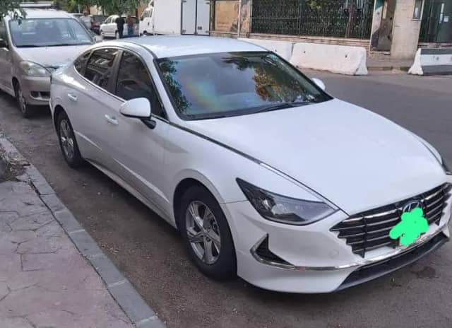 هيونداي سوناتا 2020 بحالة ممتازة وارد اميريكي خالية برا جوا ممتازة للسفر محرك دهب ٢٥٠٠