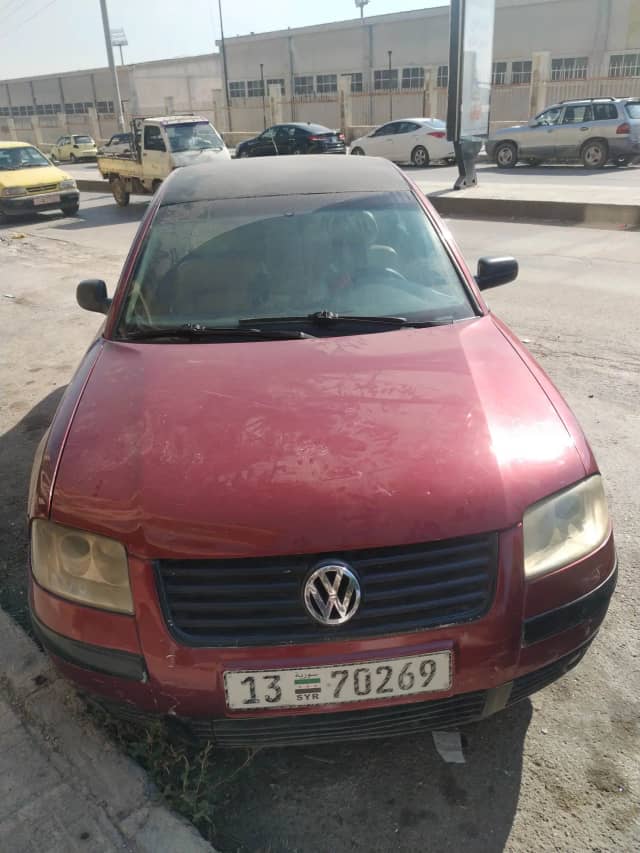 فولكس فاجن باسات 2004 بحالة جيدة
